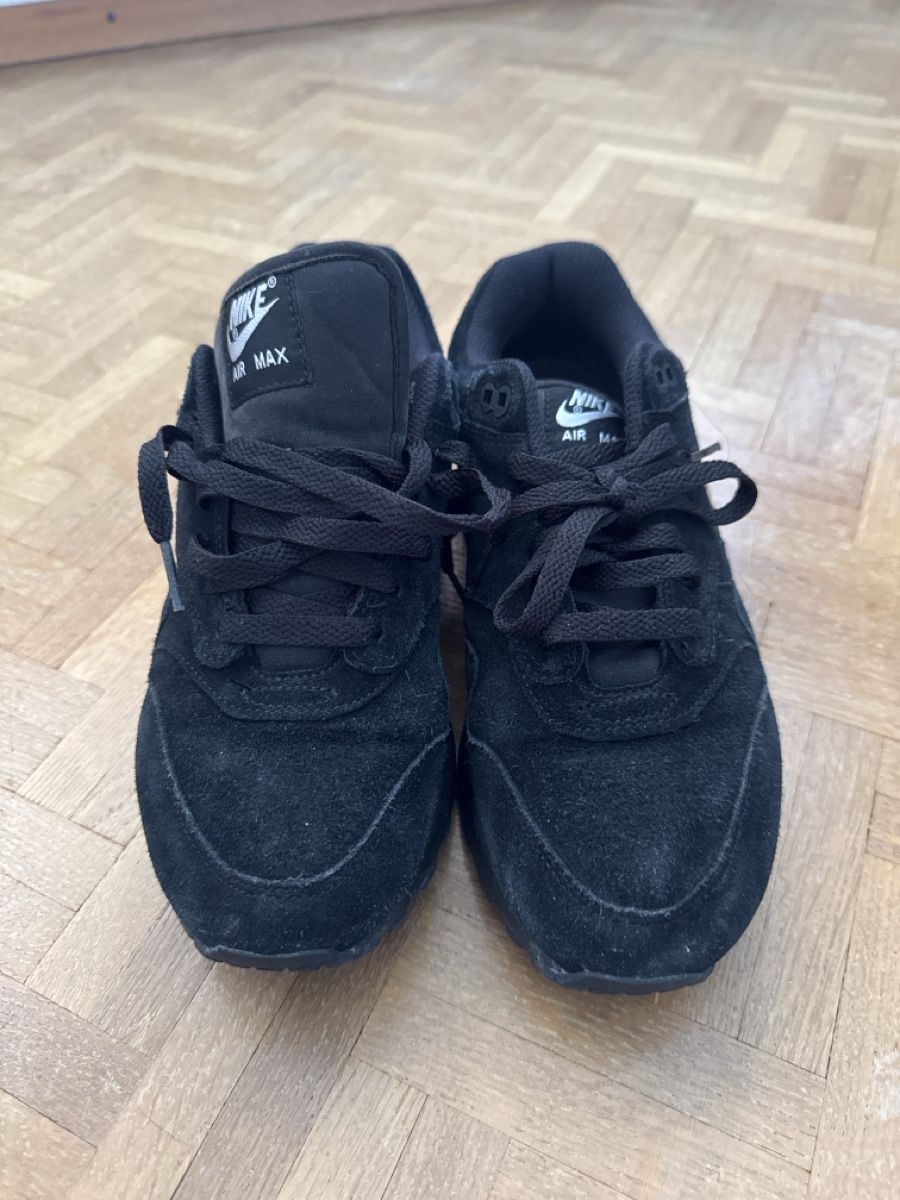 Nike Scarpe da uomo: Baskets Nike Air Max noires modèle utilisé – Usato da Lausanne venduto da DatNoize 2