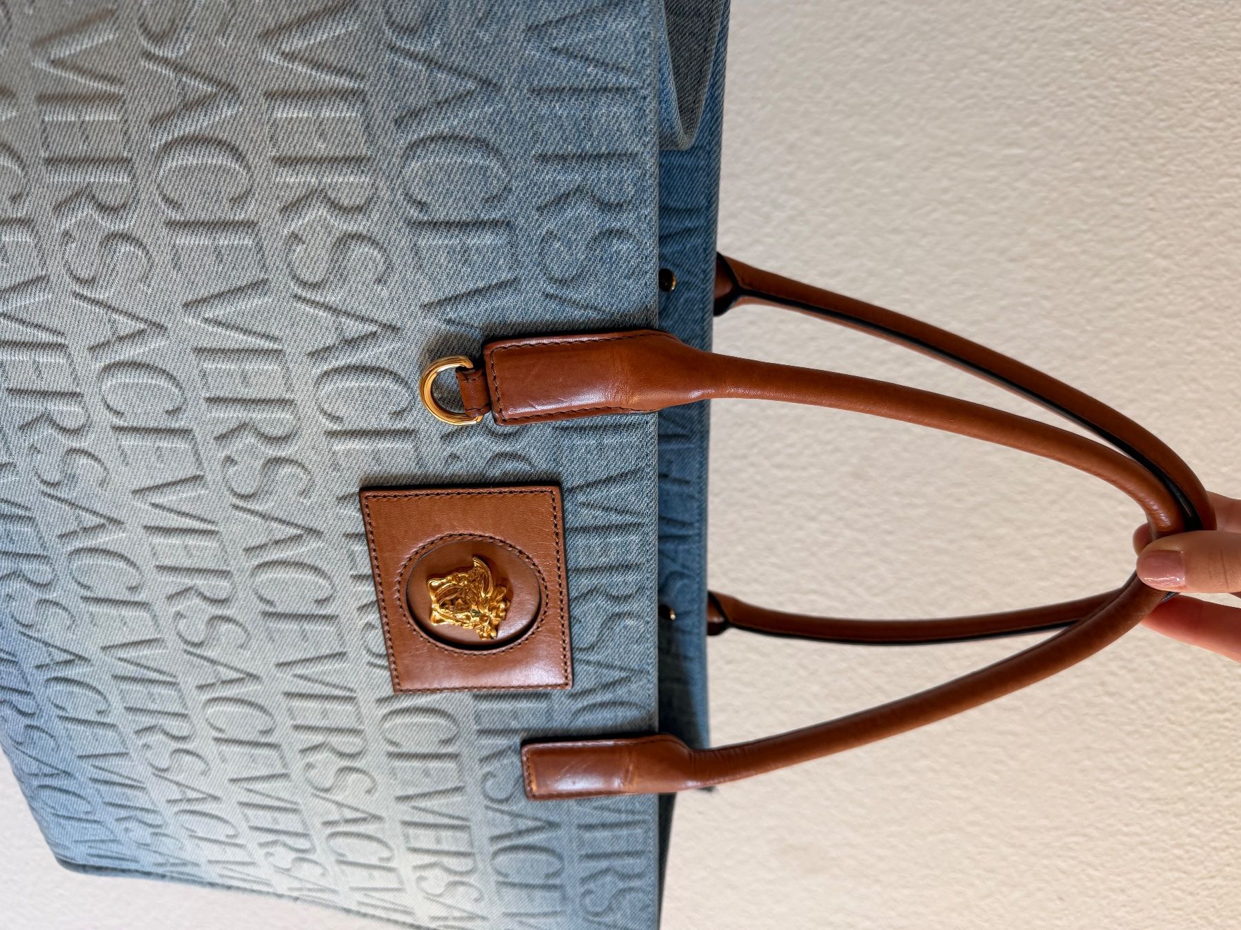 Taschen für Damen: Versace La Medusa – Neu (gemäss Beschreibung) aus Burgdorf von ime_f9f6 1