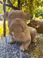 Große Bulldogge aus Steinguss, aus Südtirol, 37 cm