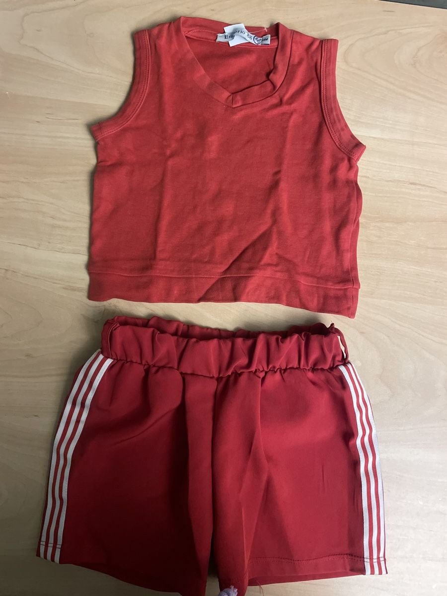 Kleiderpakete & -sets: Süsses rotes Sommerset Gr.98/104 – Gebraucht aus Obergerlafingen von cabo4
