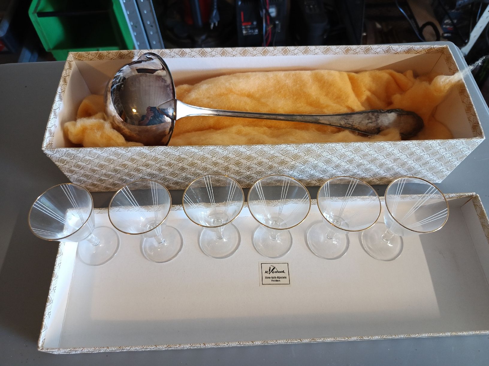 Verres: Sechs Gläsli mit Kelle – D'occasion à Speicherschwendi par clepsydra66