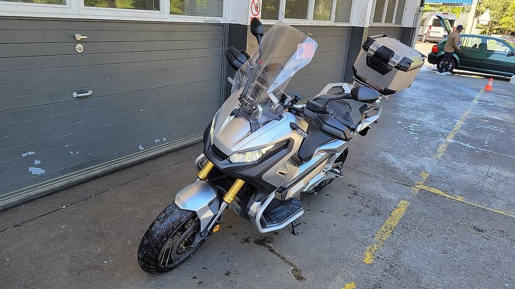 Touring: Honda X-ADV – Usato da Meyrin venduto da Brounch7