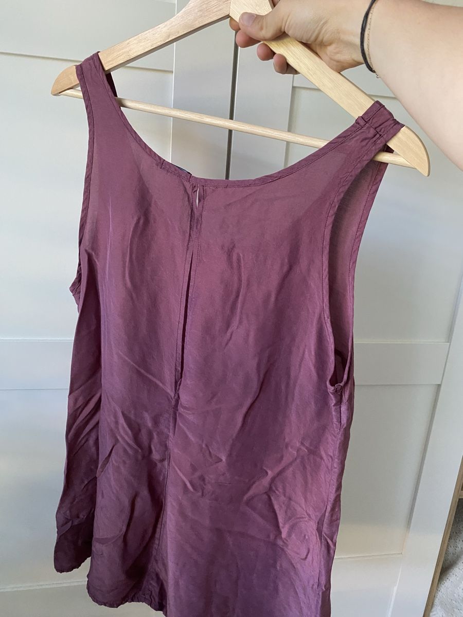 Grizas Top: Débardeur Grizas prune 100% soie taille M – Usato da Villars-sur-Glâne venduto da mel_6q5w 4