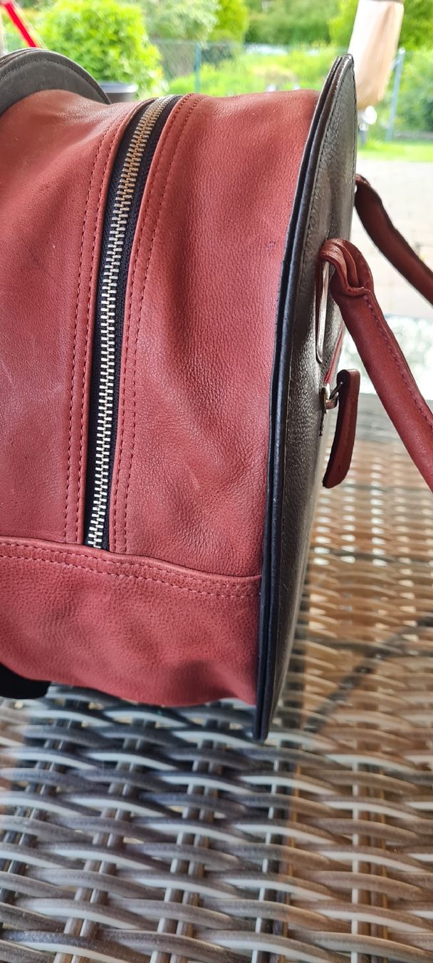 Borse da donna: Lederhandtasche einmalig schön schweizer  Design – Nuovo (secondo la descrizione) da Münsingen venduto da Cuci31 4