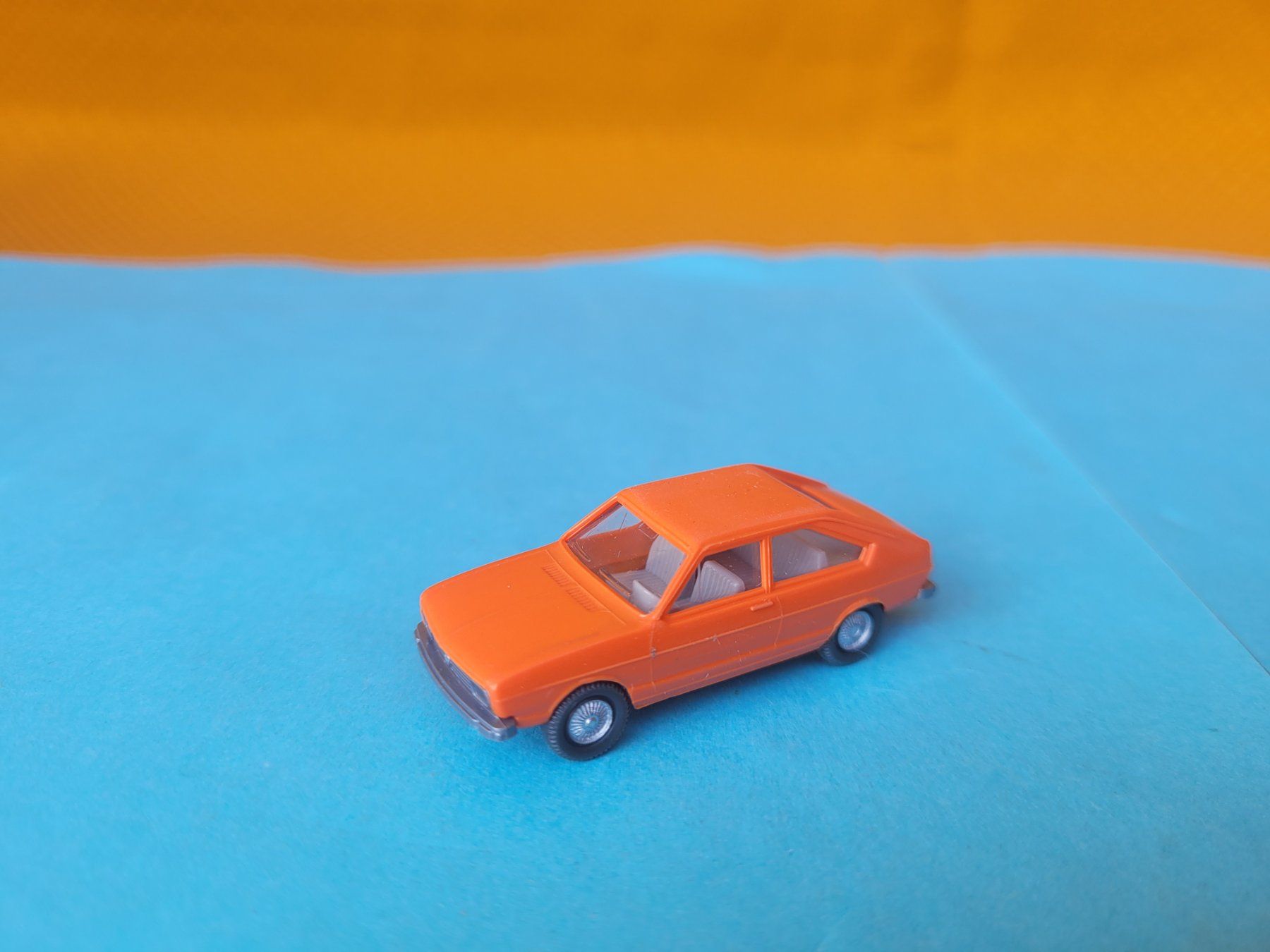 Volkswagen Modellini d'auto: VW Passat I 1:87 Wiking – Usato da Domdidier venduto da Bimbo57 1