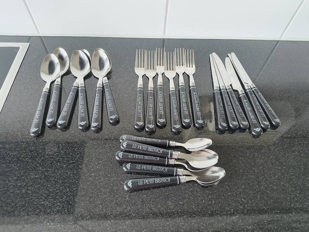 Set di posate: Besteckset Le Petit Bistro 24-teilig – Usato da Nänikon venduto da Manta87