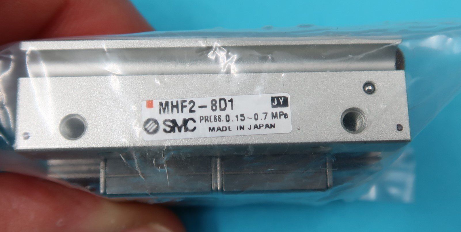 Altri prodotti elettronici: SMC Parallel-Greifer MHF2-8D1 SMC – Nuovo e nell'imballaggio originale da Lömmenschwil venduto da ritalin01 2