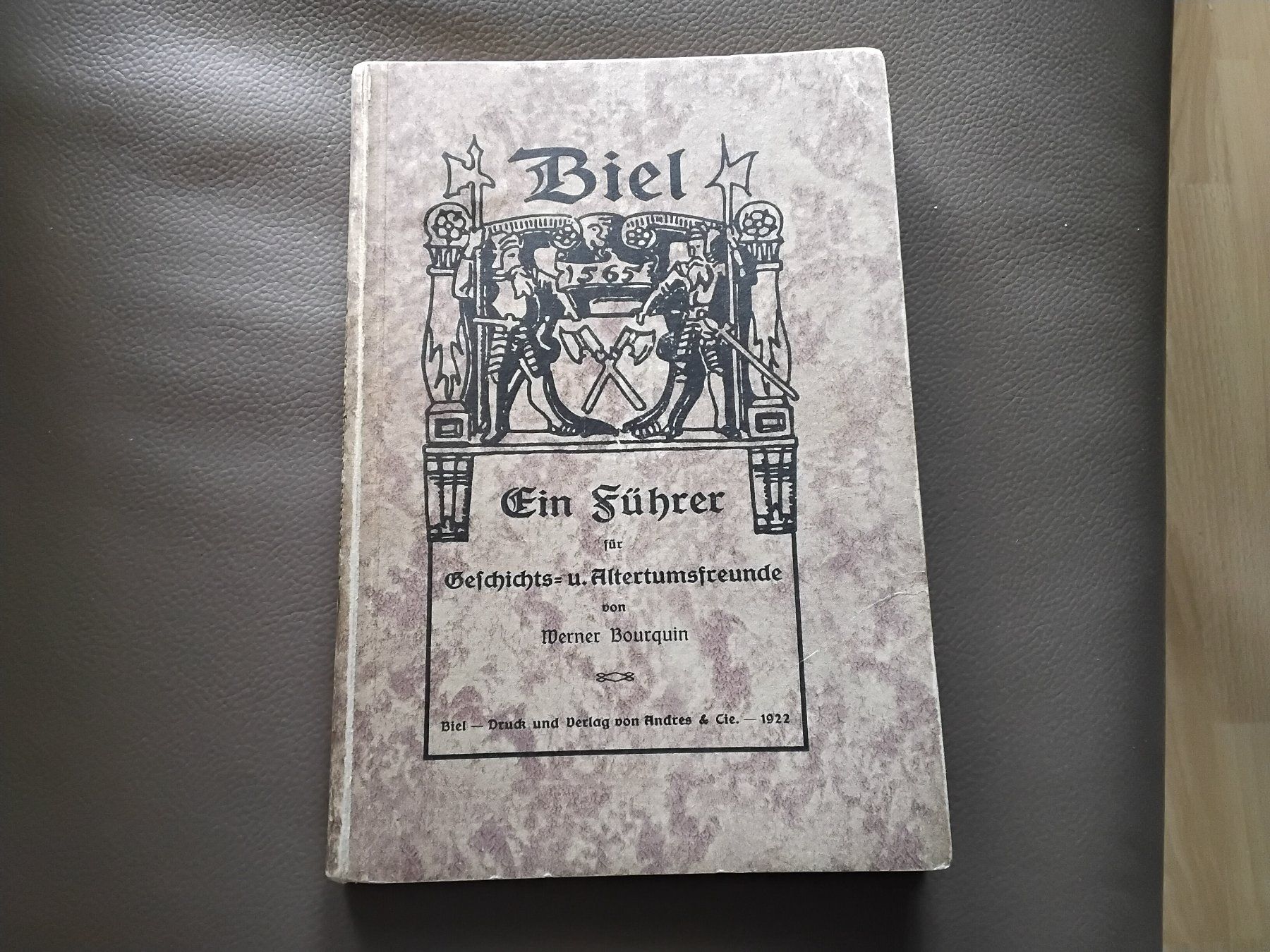 Libri: Biel/ Bienne ein Führer , Buch 1922 – Usato da Biel/Bienne venduto da taki25
