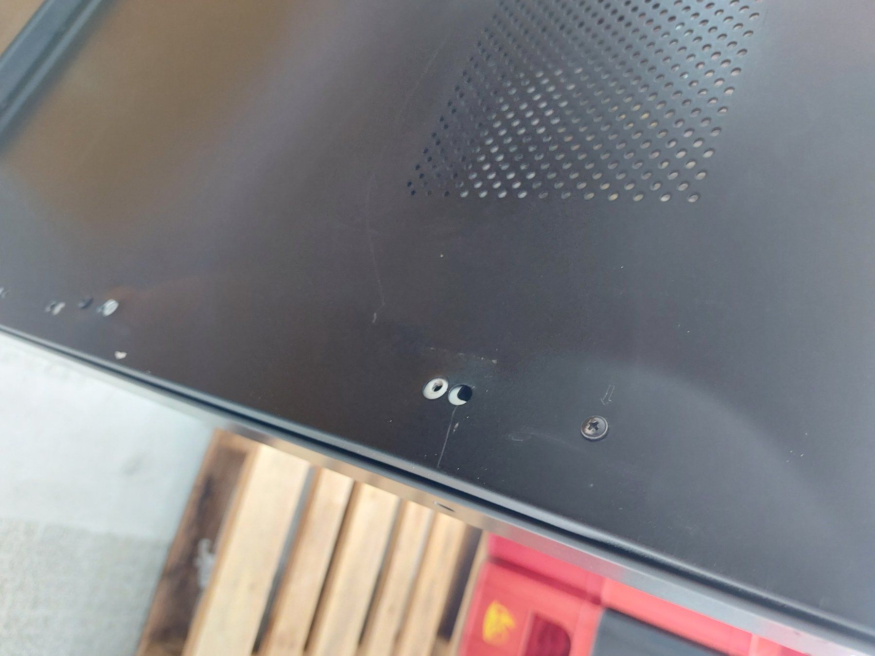 LG Fernseher: LG 84" Display TV – Gebraucht aus Muhen von iffar 4