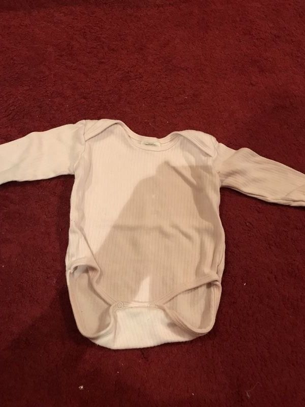 Biancheria intima: Mädchen rosa Body 68 – Usato da Bergdietikon venduto da antovale