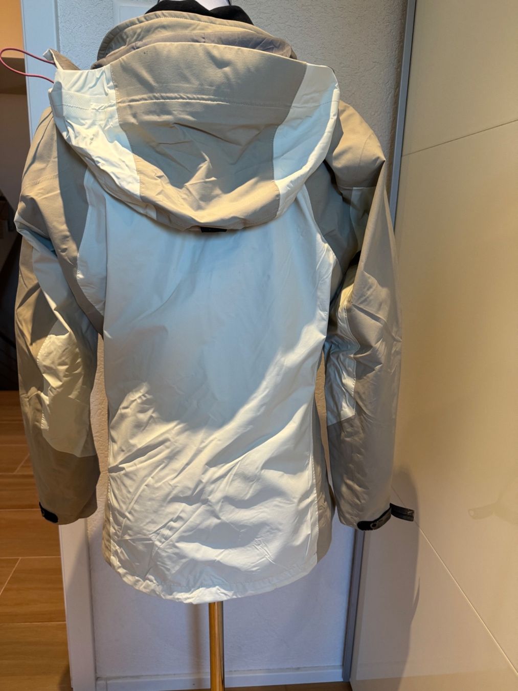 Haglöfs Giacche: Haglofs women’s jacket – Usato da Münchenstein venduto da ArleneLM 2