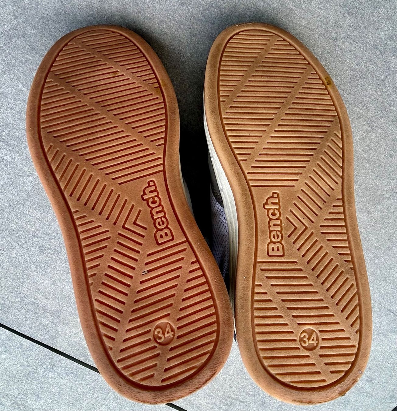 Bench Herrenschuhe: Hoher Sneaker Bench, Grösse 34 – Neu und originalverpackt aus Riedholz von Abendsonne 2