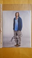 Ashton Kutcher, Original Autogramm auf Grossfoto in Farbe