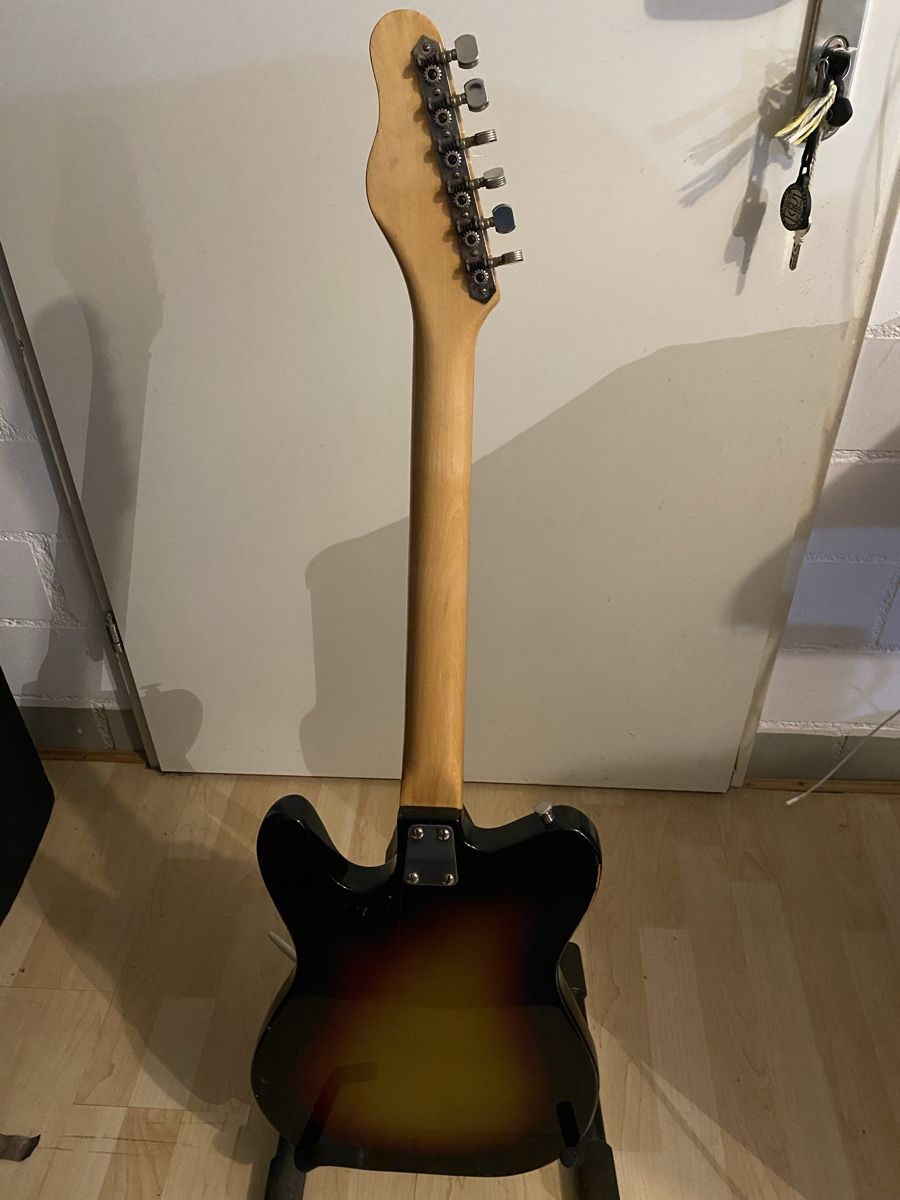 Strumenti musicali: Jolana Iris – Usato da sulgen venduto da 270963 5