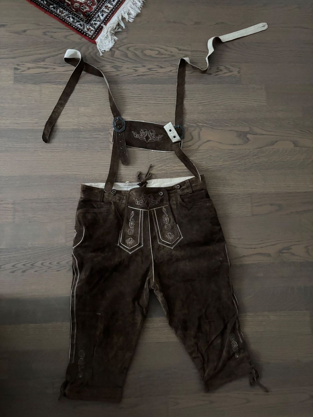 Pantaloni: Lederhose Grösse 54 - gebraucht – Usato da Zürich venduto da sch_8tvj