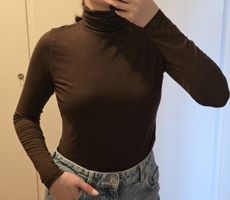 Rollkragenshirt, Grösse S, Braun, Top!
