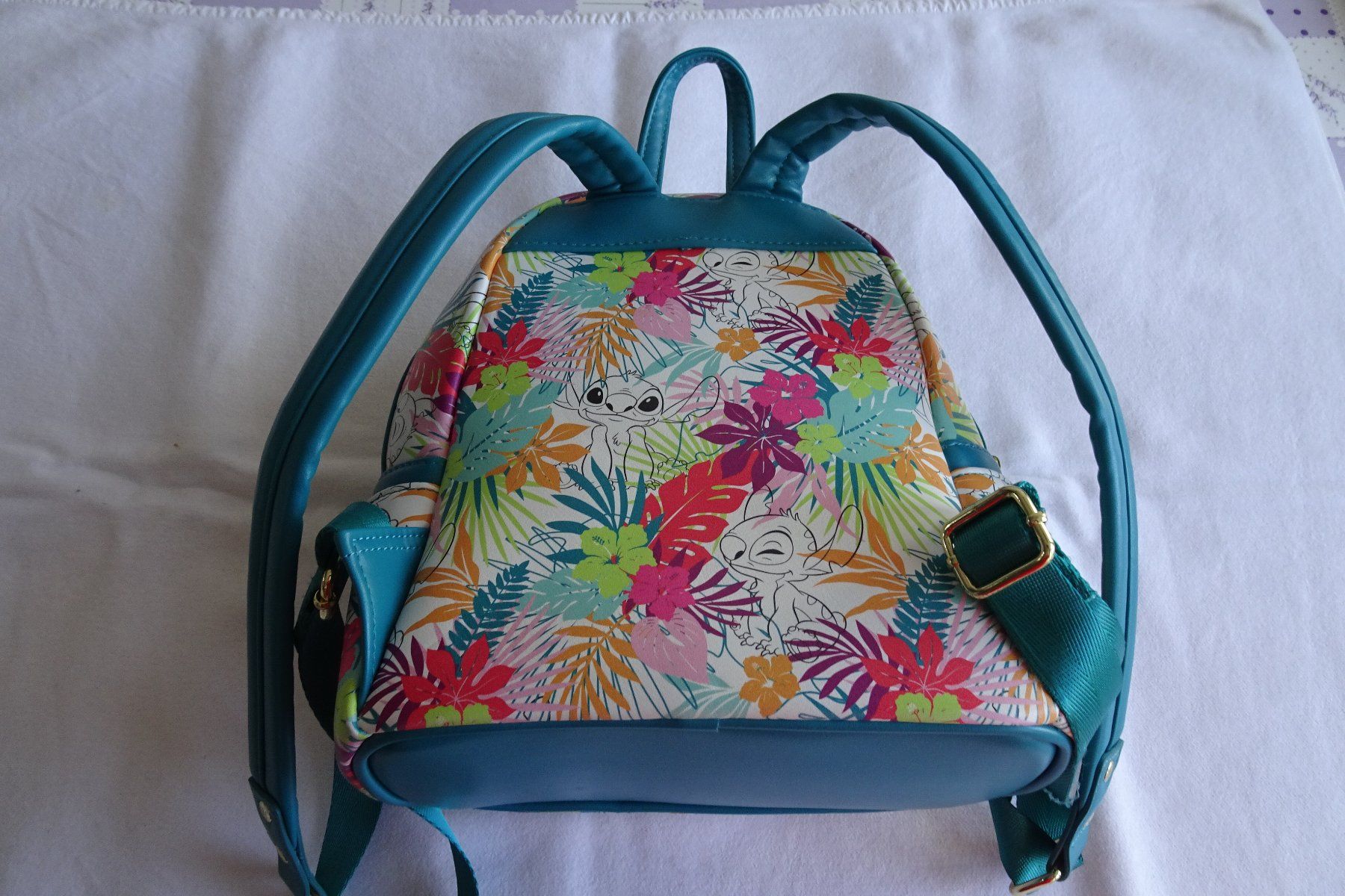 Disney Sacs & sacs à dos: Kinder Rucksack Disney Stitch – Neuf (Voir description) à Strengelbach par schmetterling20 2