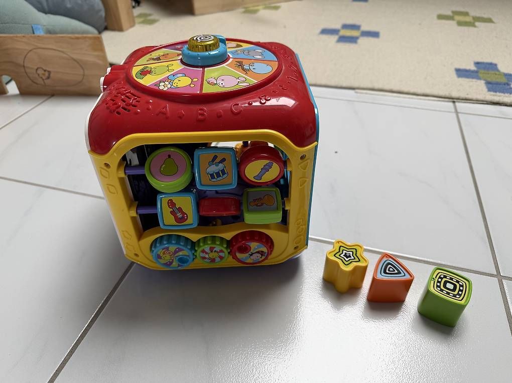 Giocattoli: Entdeckerwürfel Kleinkind Spielzeug  – Usato da Innerberg venduto da shopp 3