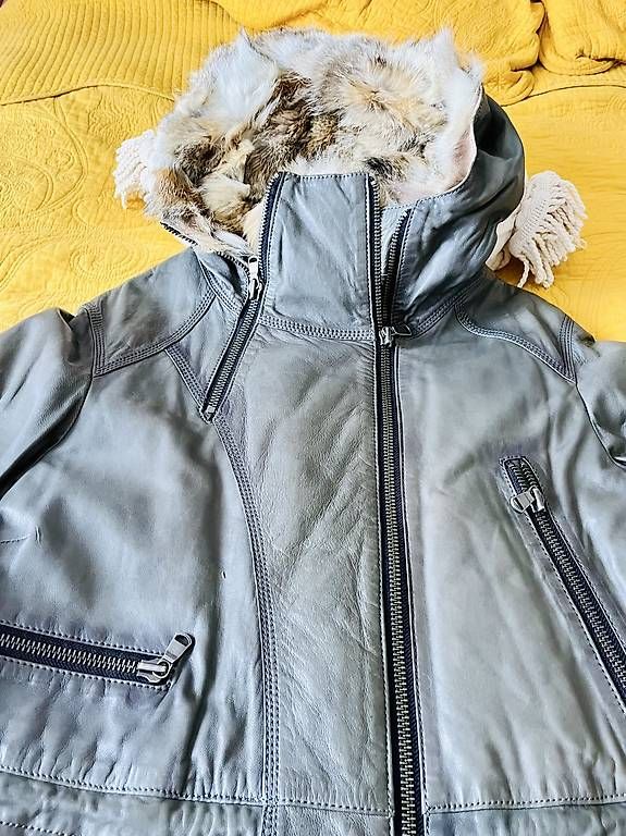 Vestes: Veste hiver – D'occasion à Neuchatel par scp_5t5n 2