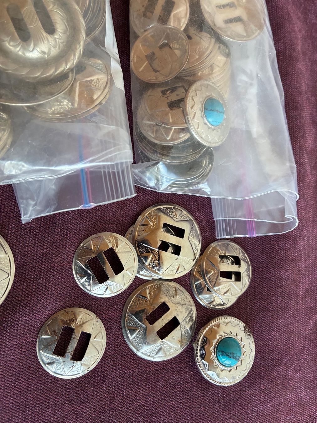 Quincaillerie: Diverse Conchos aus USA – D'occasion à Bäretswil par robsonantik 1