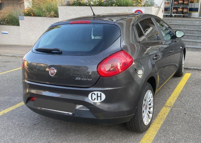 Fiat Automobili: Fiat Bravo, Klima, ab MFK, frisch ab Service, Jg. 2013 – Usato da Brüttisellen venduto da business_peter 1