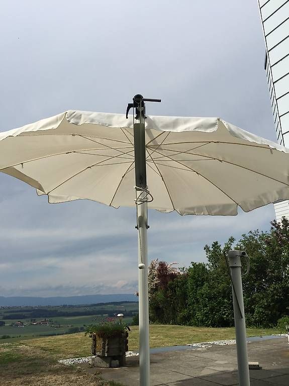 Parasols: Parasol – D'occasion à Lausanne par syl_jlr2 4