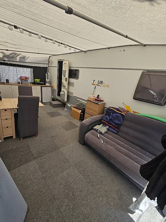 Camping Fahrzeuge: Wohnwagen TEC mit Vorzelt – Gebraucht aus Ueberstorf von RIA91 4