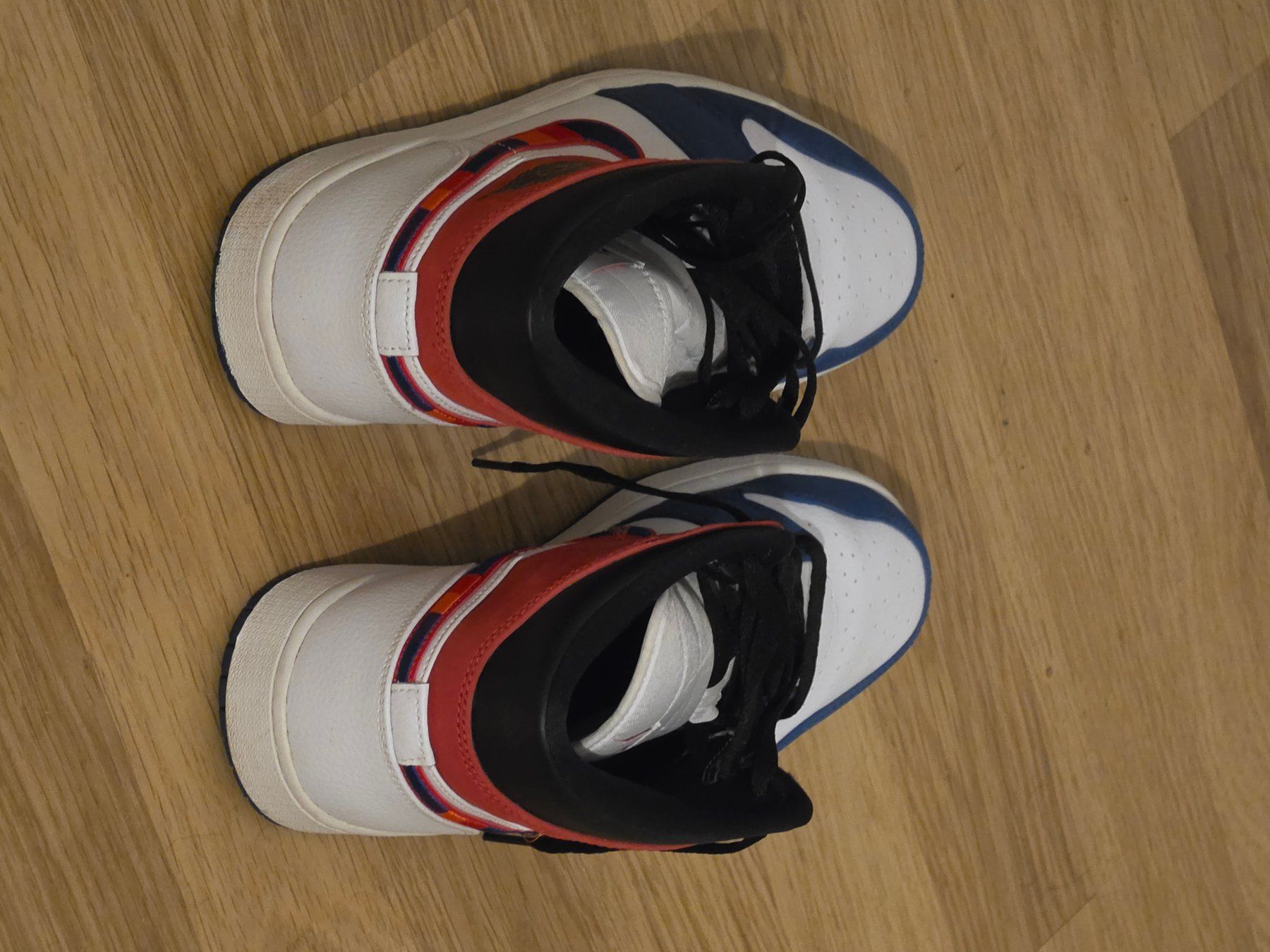 Jordan Scarpe da uomo: Jordan 1 Mid Multi-Color Swoosh – Usato da Yverdon-les-bains venduto da z_vtl1 3