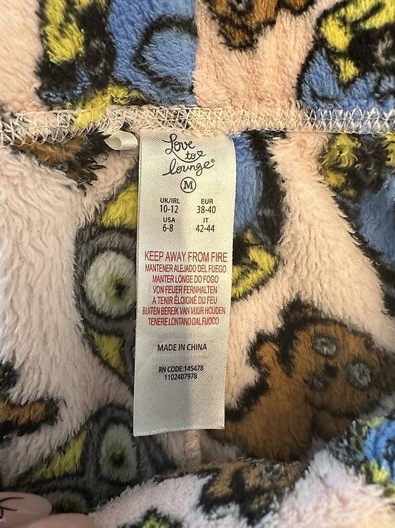 Negligees & Pigiami: Minions Pyjama Hose – Usato da Lommis venduto da jen_6xz7 1