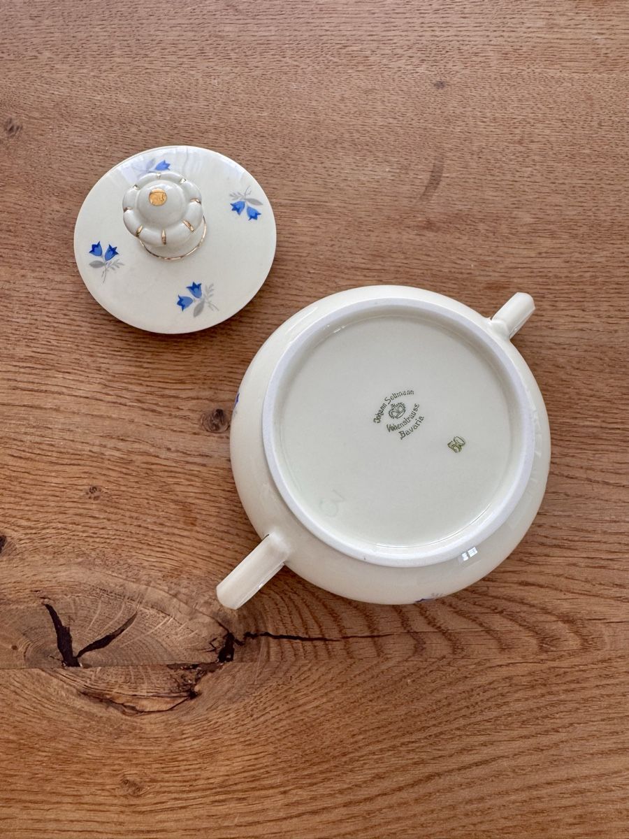 Seltmann Geschirrsets: Seltmann Kaffeeservice 3-teilig Blumenmuster creme – Neu (gemäss Beschreibung) aus Birr von Jesaja26.4 4