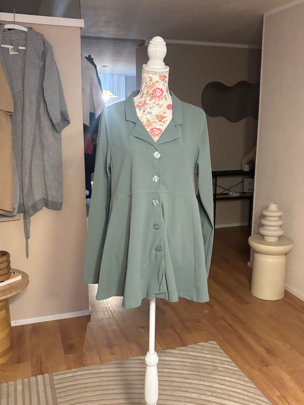 Zeitlos by Luana Giacche: Zeitlos by Luana Blazer – Usato da St. Margrethen SG venduto da dijanaO