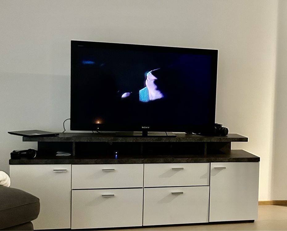 Sony 46 in BRAVIA KDL-46CX520 TV | Kaufen auf Ricardo