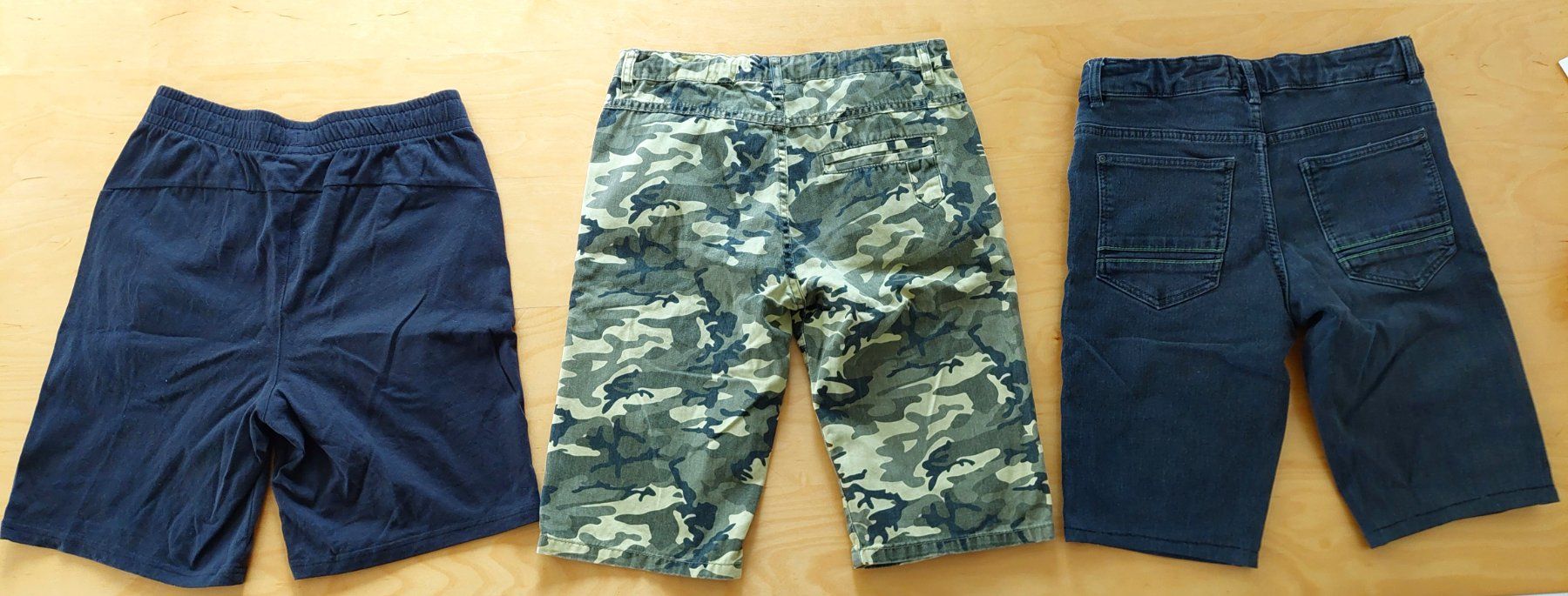 Pantaloni: 3x kurze Hosen Gr.152 – Usato da münchenstein venduto da ewu_8lcz 1