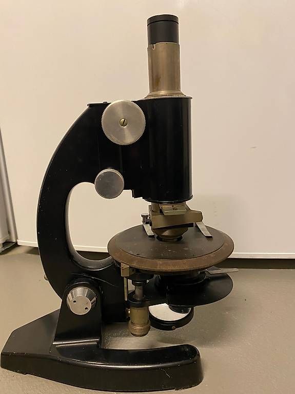 Microscopi: Polarization Mikroskop/Microscope polarisant Nachet – Usato da Adliswil venduto da Heimite 1