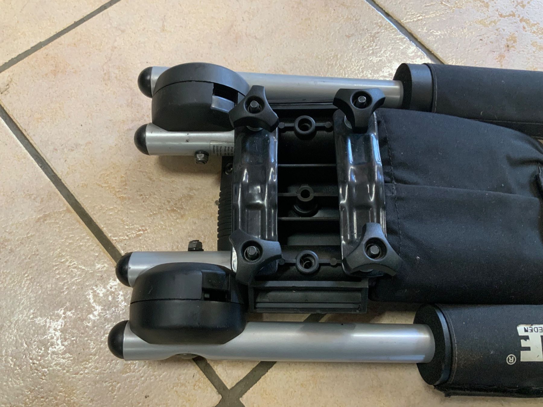 Thule Portapacchi: Kayak (Support) Thule 835 pro – Usato da Lausanne venduto da Shei2014 5