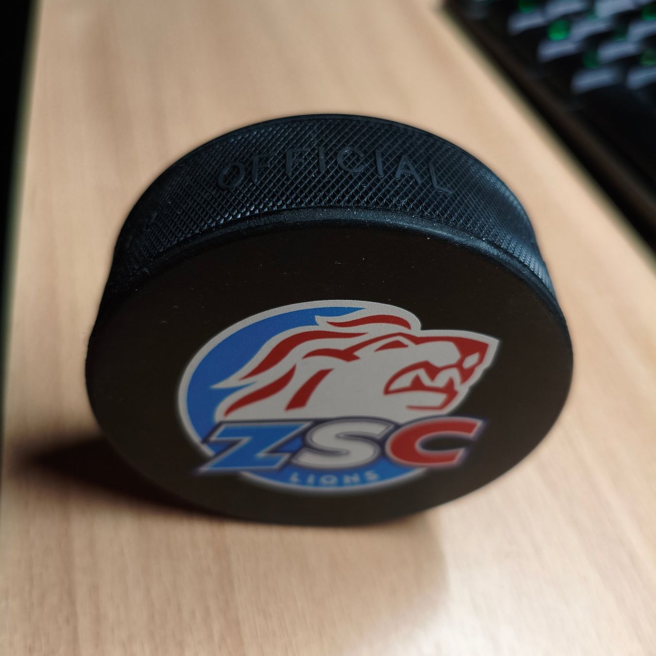 Zsc Lions Bälle: ZSC Lions puck de Burger King – Neu und originalverpackt aus Ménières von Enkore 2