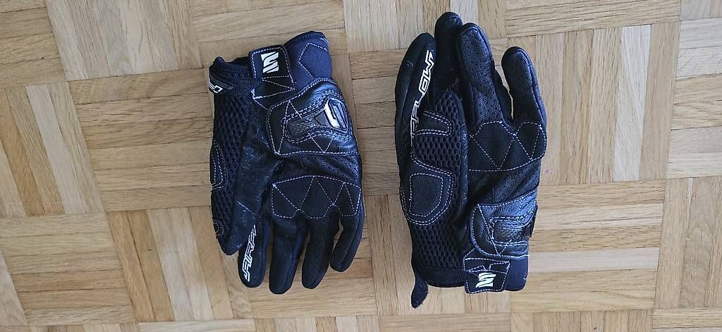 Guanti & manicotti: Gants moto été Five5 – Nuovo e nell'imballaggio originale da Plan-les-Ouates venduto da kral42