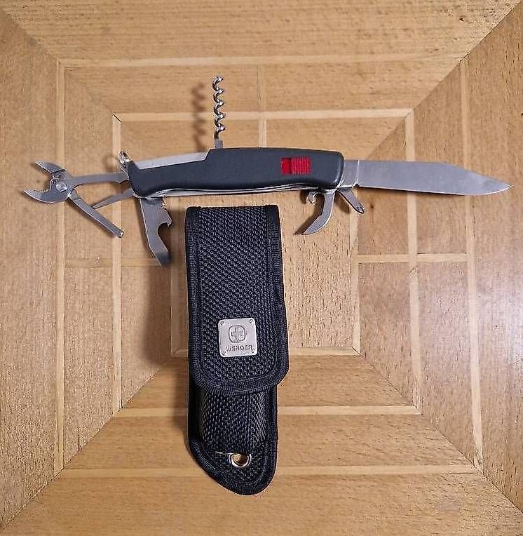 Wenger Couteaux de poche: Wenger Sackmesser – Neuf avec emballage d'origine à Eyholz par aheio