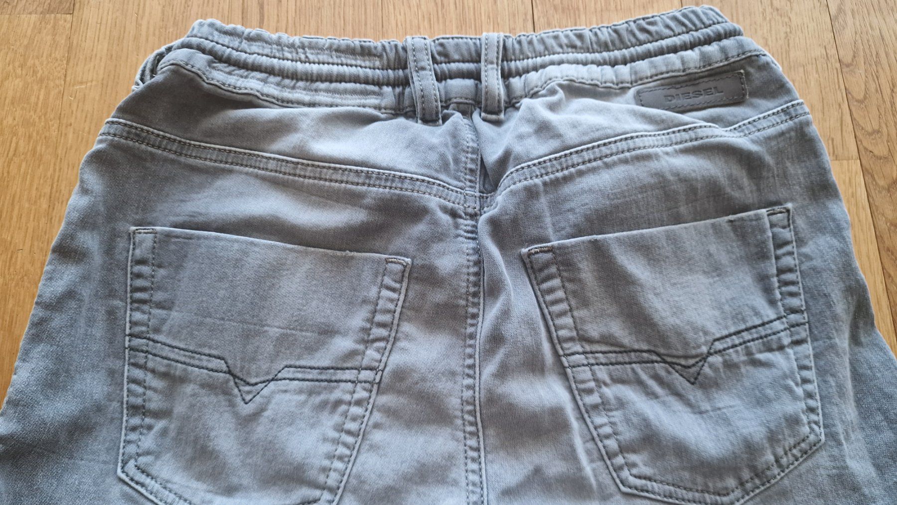Diesel Jeans: Diesel Joggjeans – Usato da Kerns venduto da onewayticket 1