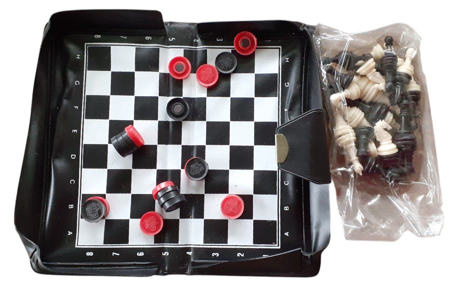Giochi: Schachspiel Reisespiel ca. 1970 – Usato da Mörschwil venduto da lindaswunderkiste
