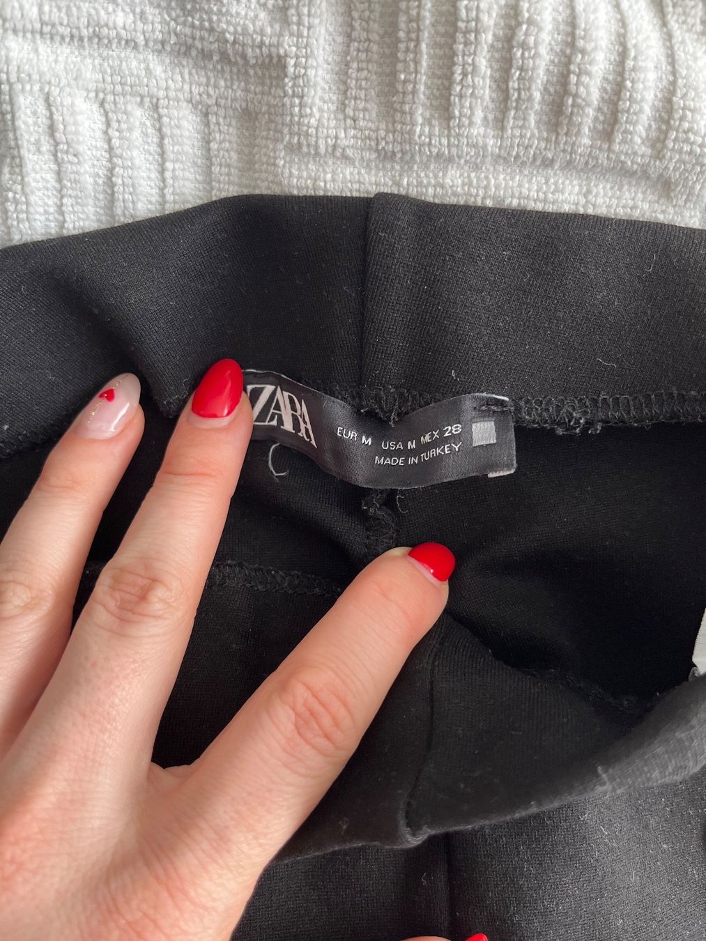 Zara Leggings: ZARA Leggings Gr. – Usato da Jona venduto da Good_luck1_ 4