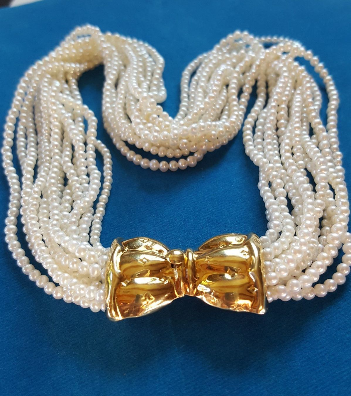 Catenine: Perlen Collier Mit 750 Gold Verschluss – Usato da Wald ZH venduto da Aniade 3