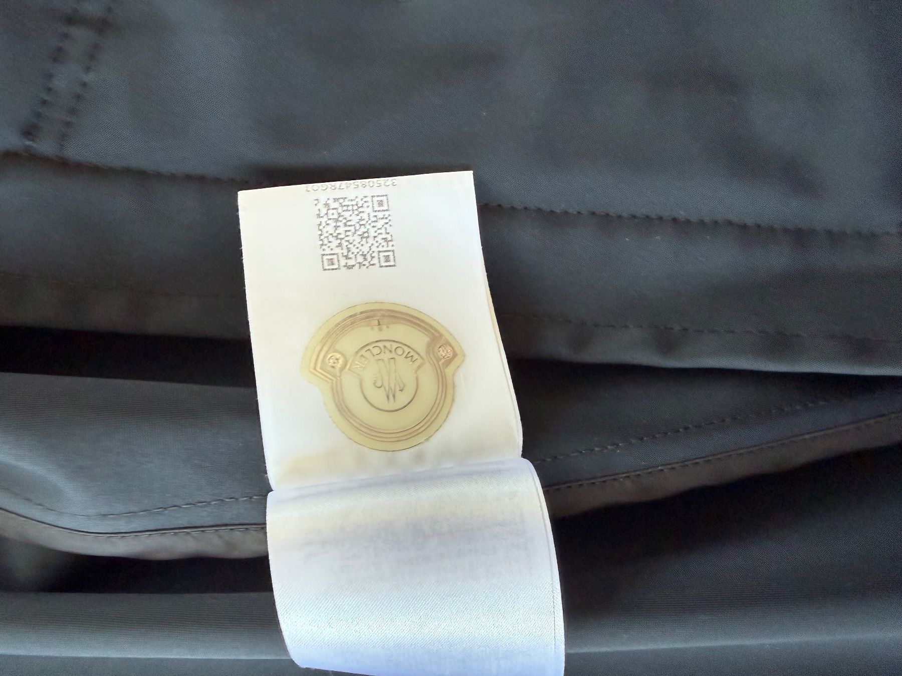Moncler Giacche: MONCLER JACKE – Usato da Rorschach venduto da 5TORO5 4