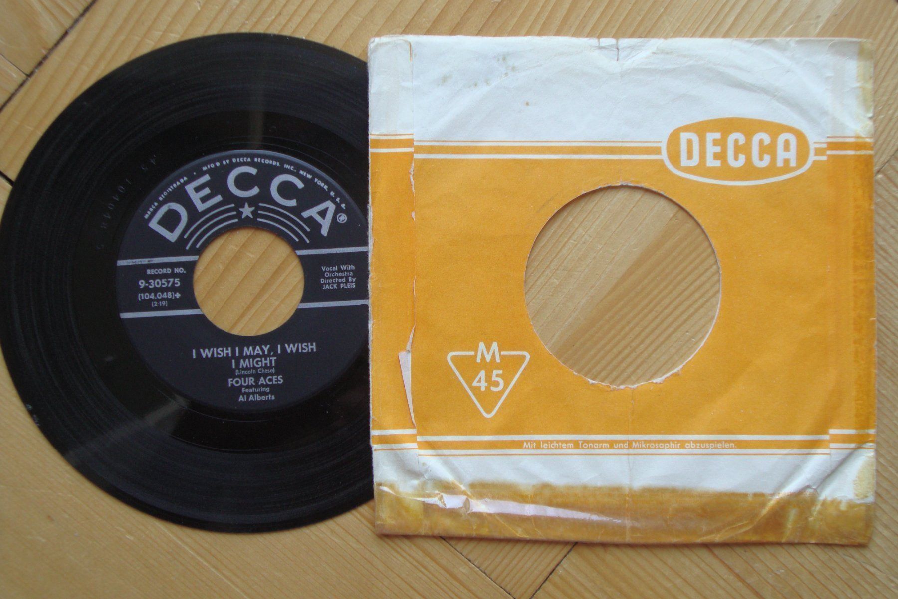 Dischi in vinile: FOUR ACES - ROCK AND ROLL RHAPSODY 45T – Usato da Bern venduto da Uli_10_11 1