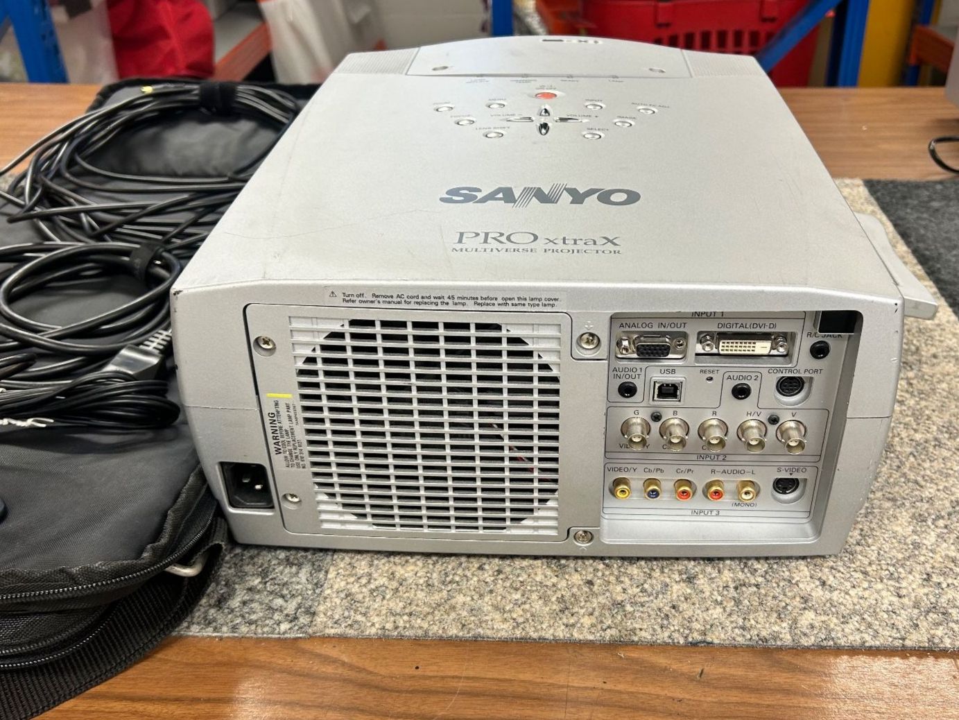 Sanyo Videoprojektoren: Sanyo PLC-XP56 Projector  Beamer – Gebraucht aus Malters von DPHandel 6