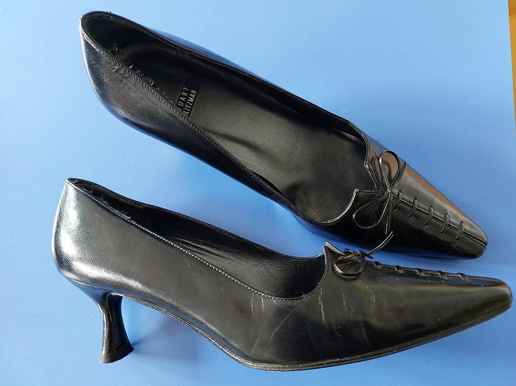 Damenschuhe: Schwarze Glattleder Pumps von Stuart Weitzmann – Gebraucht aus Luzern von was_d7mx 1