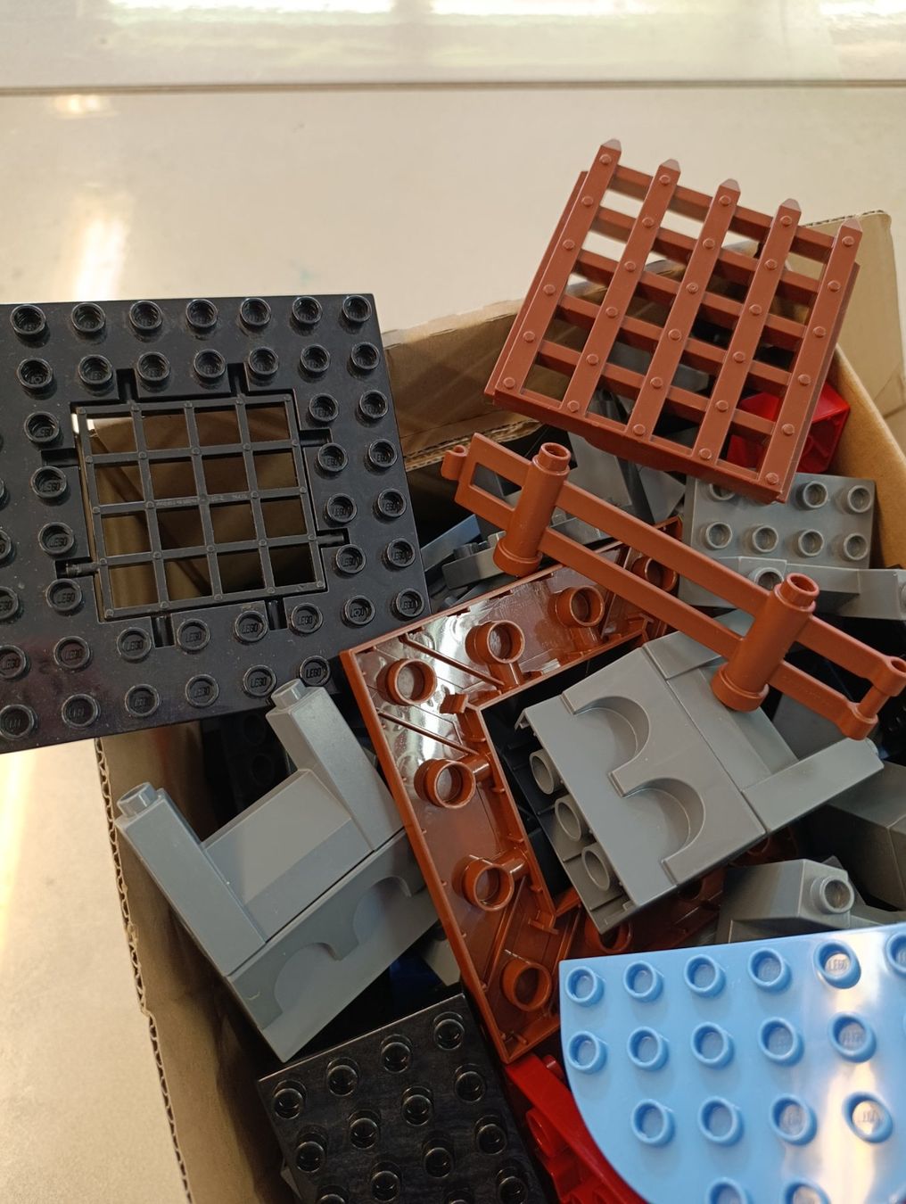 Lego Giocattoli: Lego Duplo grosse Burg – Usato da Münchwilen TG venduto da Ingi5 2