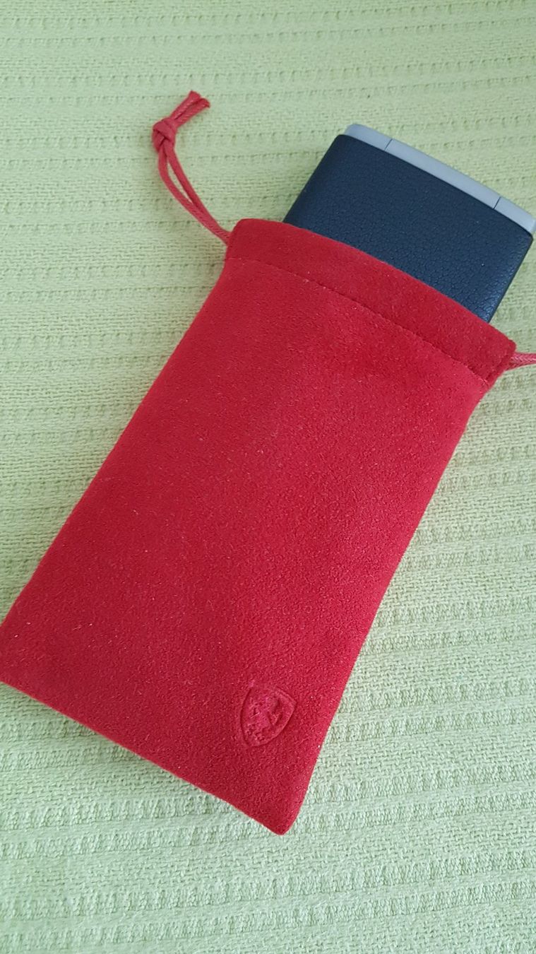 Motorola Handys / Smartphones: Motorola Handy Etui Vintage – Gebraucht aus Mönchaltorf von boesi51 1