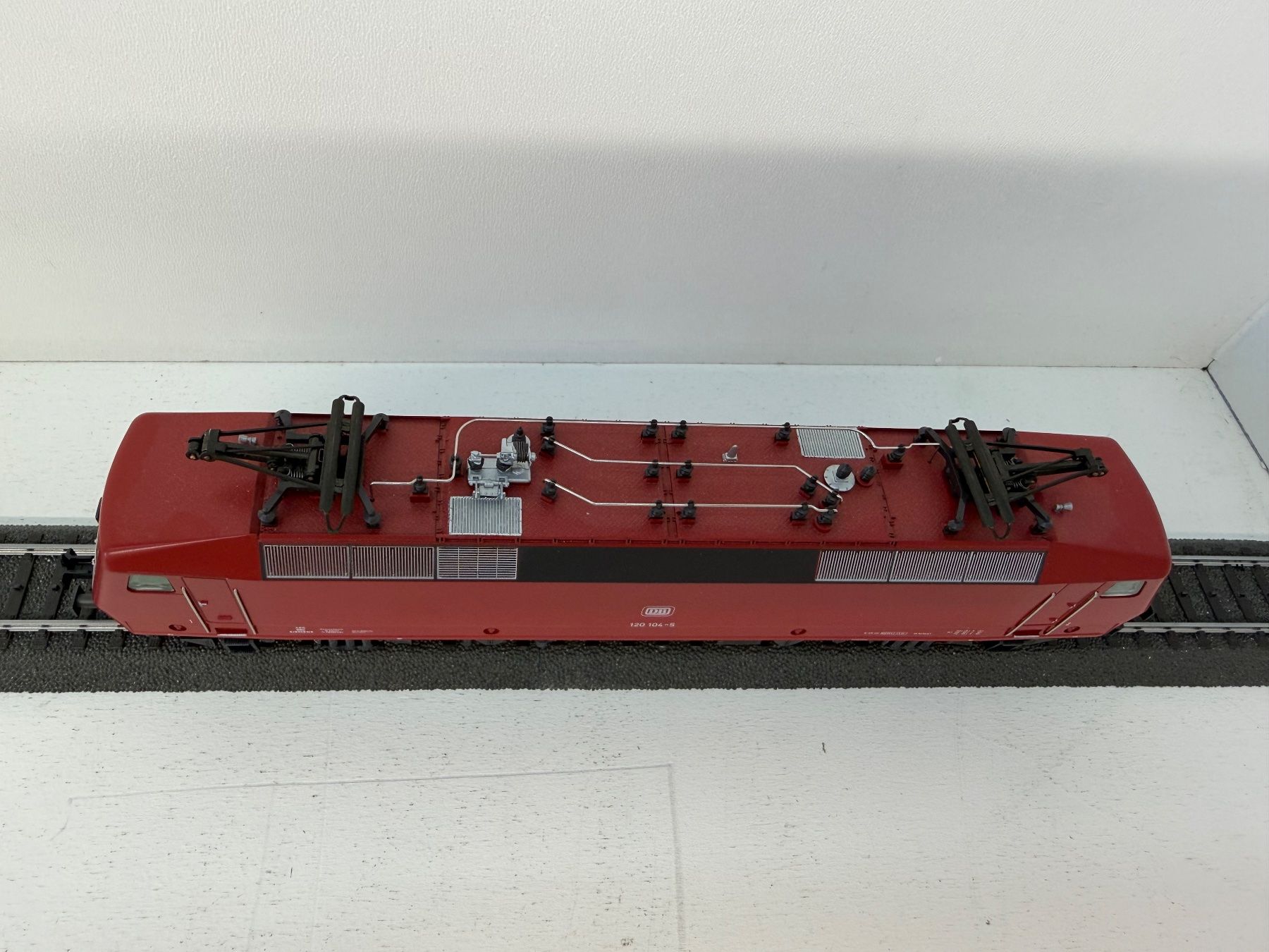 Märklin Modellini di ferrovie: Lokomotive 3353 BR 120.1 – Usato da Büsserach venduto da ModellbahnDepot 5