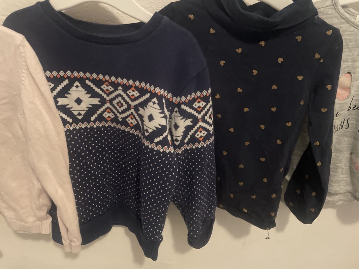 H&M Pullover & Sweatshirts: 6 H&M Mädchenpullover Gr. 98/104 – Gebraucht aus Obergerlafingen von cabo4 2